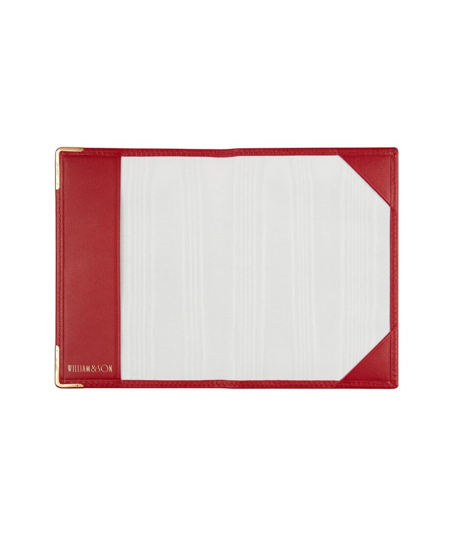 passport_cover_in_chinese_wst000322_01l002444_02_smaller.jpg
